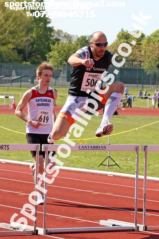 Senior mens 400 metres hurdles, 2019 North Eastern Track and Field Champs., Middlesbrough. Photo:  David T. Hewitson/Sports for All Pics